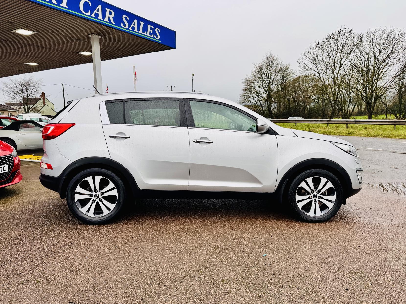 Kia Sportage 1.7 CRDi EcoDynamics 3 SUV 5dr Diesel Manual 2WD Euro 5 (s/s) (114 bhp)