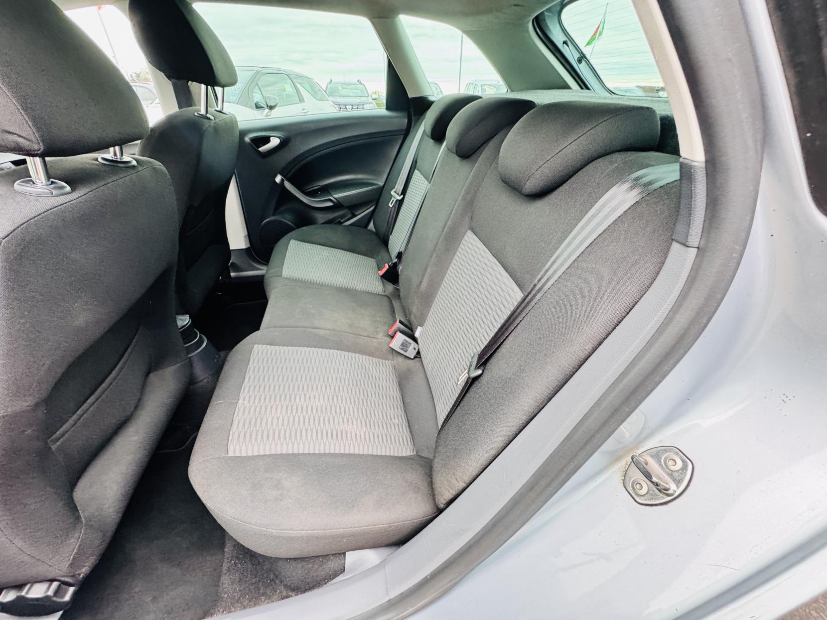 SEAT Ibiza 1.6 TDI CR Sport ST 5dr Diesel Manual Euro 5 (105 ps)