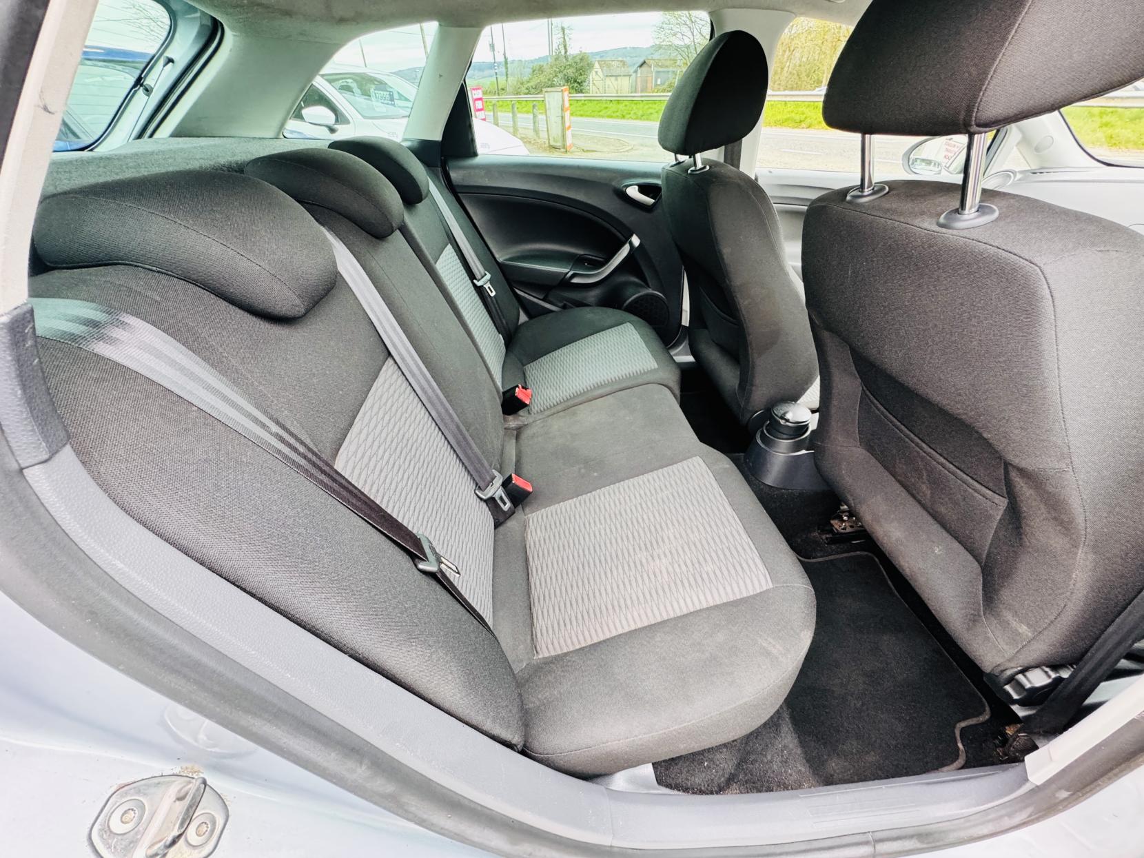 SEAT Ibiza 1.6 TDI CR Sport ST 5dr Diesel Manual Euro 5 (105 ps)