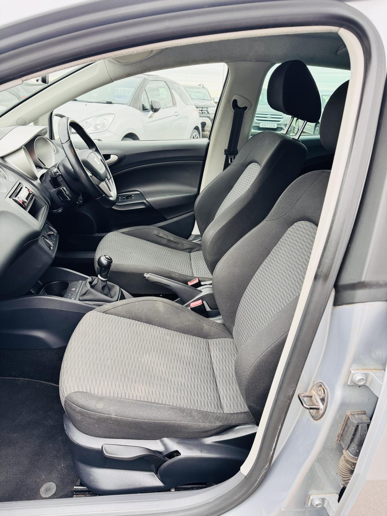 SEAT Ibiza 1.6 TDI CR Sport ST 5dr Diesel Manual Euro 5 (105 ps)