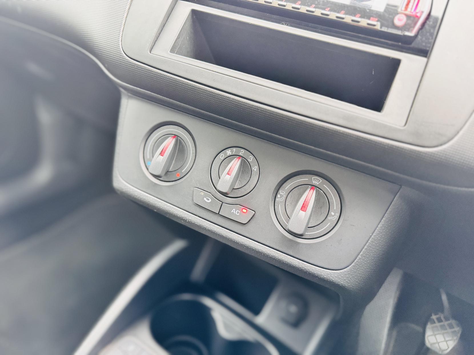 SEAT Ibiza 1.6 TDI CR Sport ST 5dr Diesel Manual Euro 5 (105 ps)