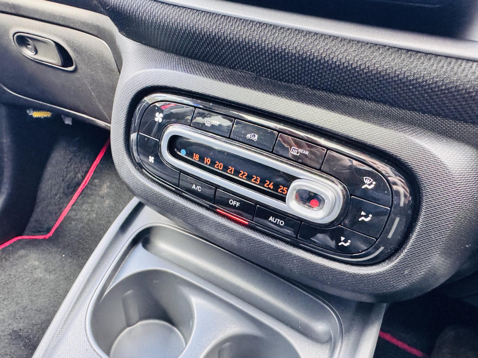 Smart forfour 1.0 Prime Sport (Premium) Hatchback 5dr Petrol Twinamic Euro 6 (s/s) (71 ps)