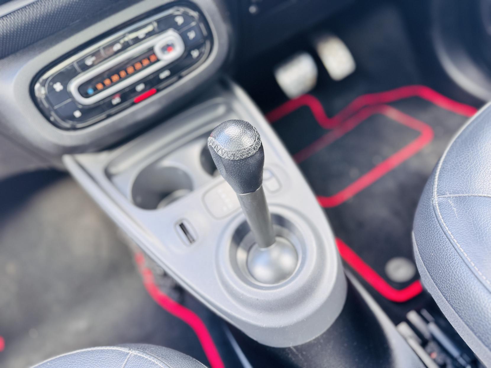 Smart forfour 1.0 Prime Sport (Premium) Hatchback 5dr Petrol Twinamic Euro 6 (s/s) (71 ps)