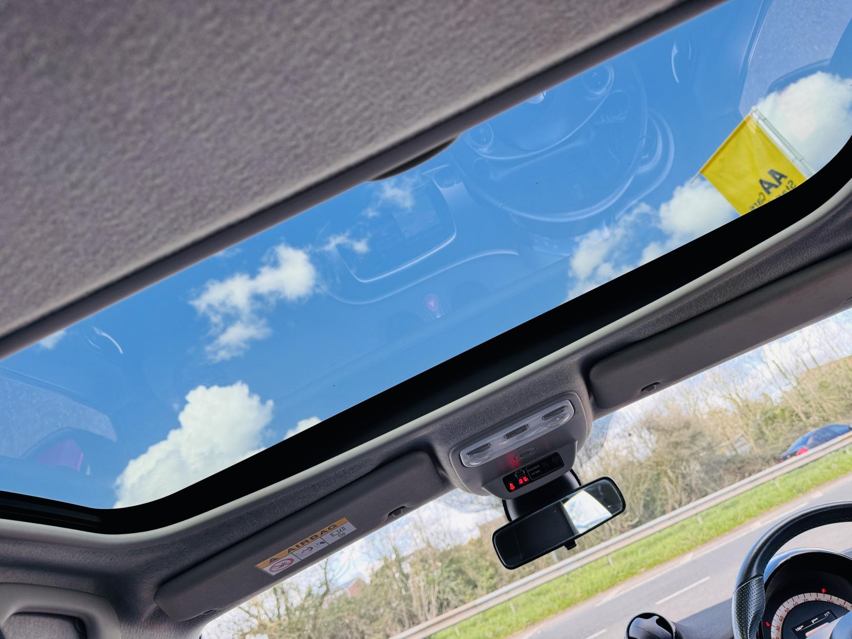 Smart forfour 1.0 Prime Sport (Premium) Hatchback 5dr Petrol Twinamic Euro 6 (s/s) (71 ps)