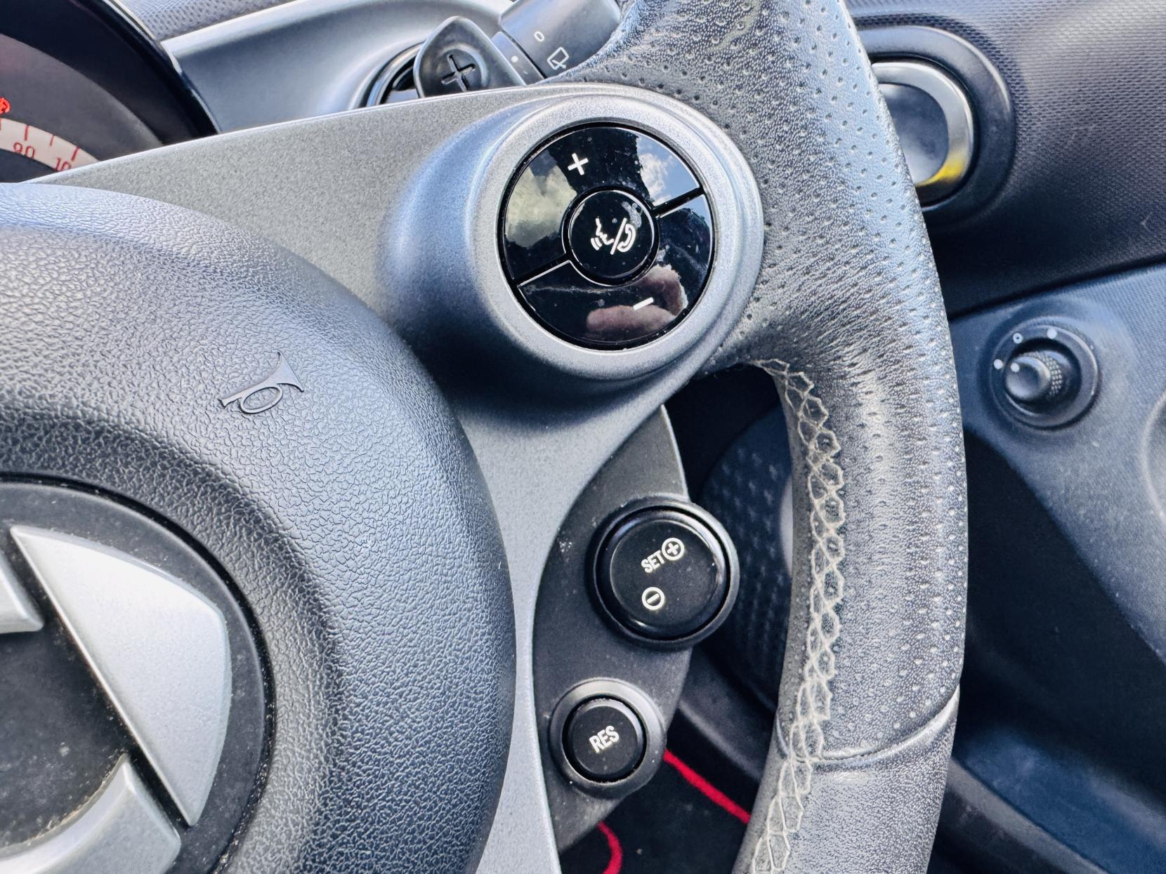 Smart forfour 1.0 Prime Sport (Premium) Hatchback 5dr Petrol Twinamic Euro 6 (s/s) (71 ps)