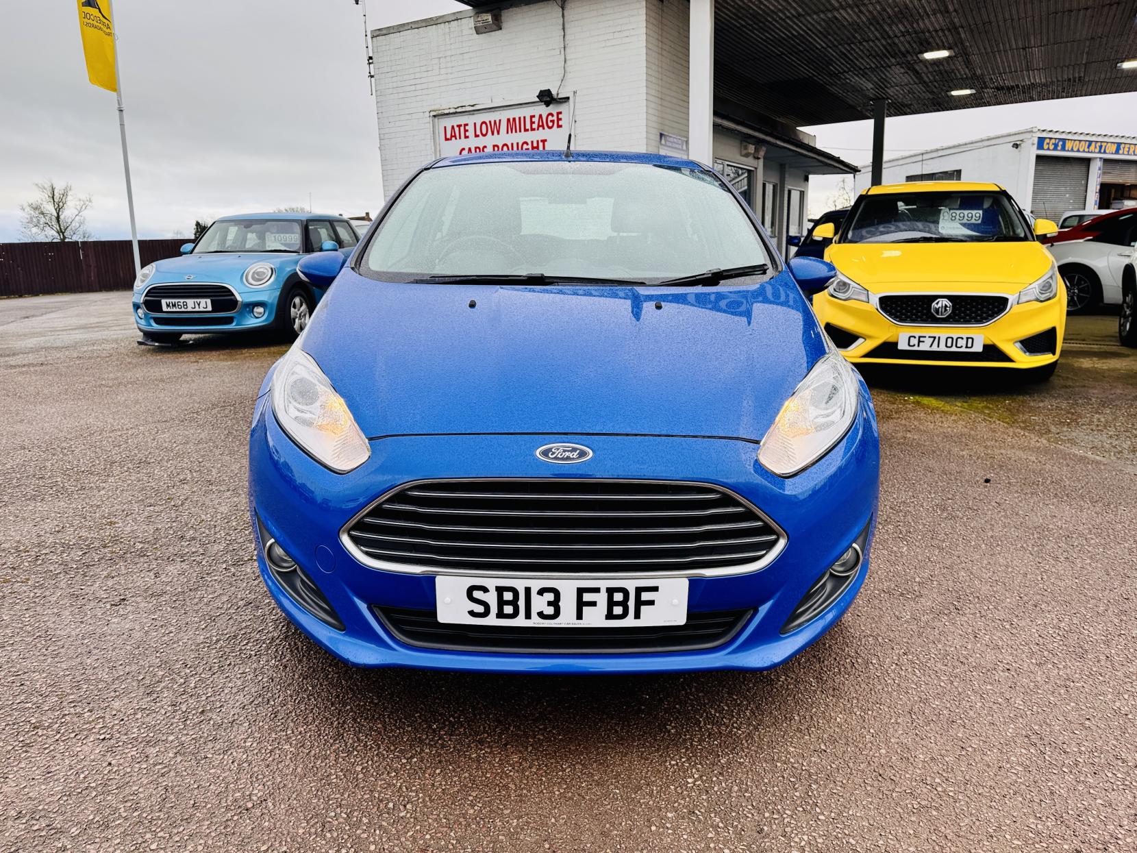 Ford Fiesta 1.25 Zetec Hatchback 5dr Petrol Manual Euro 5 (82 ps)