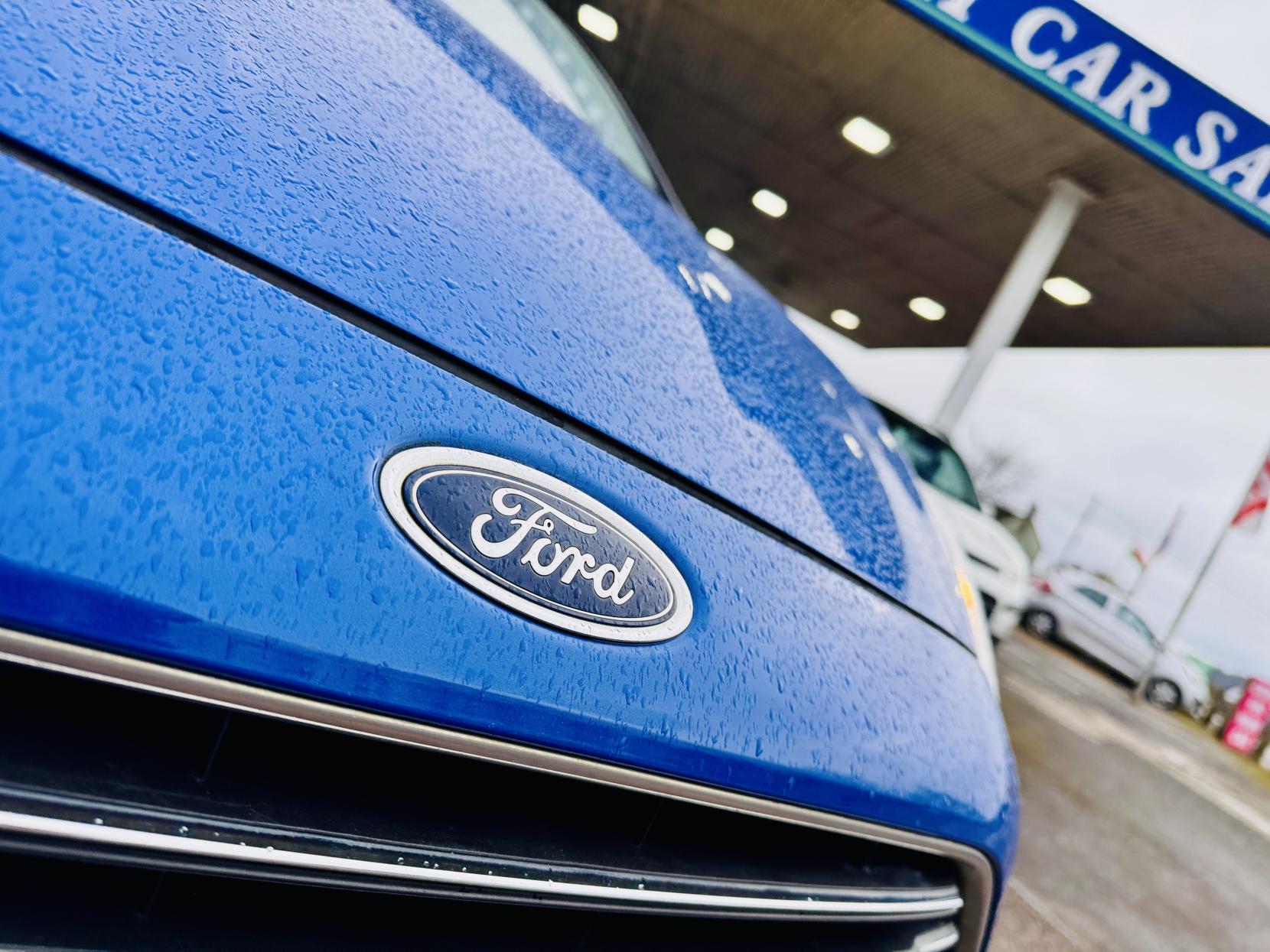 Ford Fiesta 1.25 Zetec Hatchback 5dr Petrol Manual Euro 5 (82 ps)