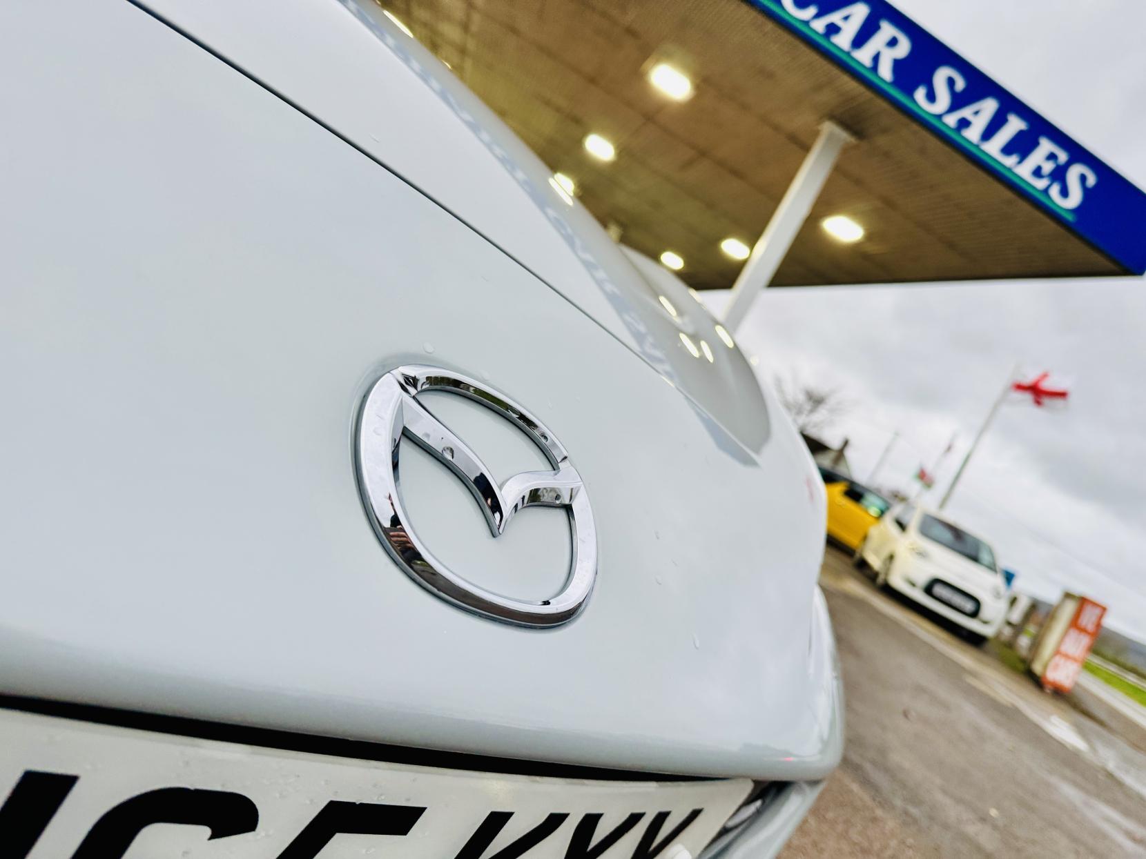 Mazda MX-5 1.5 SKYACTIV-G SE-L Nav Convertible 2dr Petrol Manual Euro 6 (131 ps)