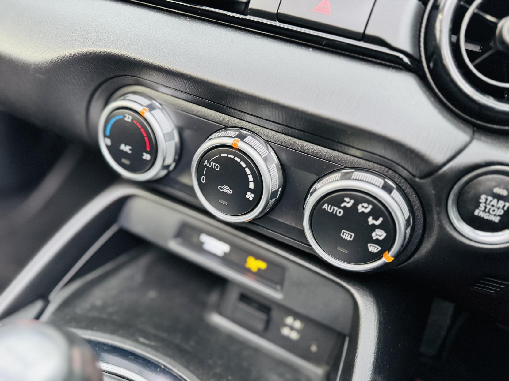 Mazda MX-5 1.5 SKYACTIV-G SE-L Nav Convertible 2dr Petrol Manual Euro 6 (131 ps)