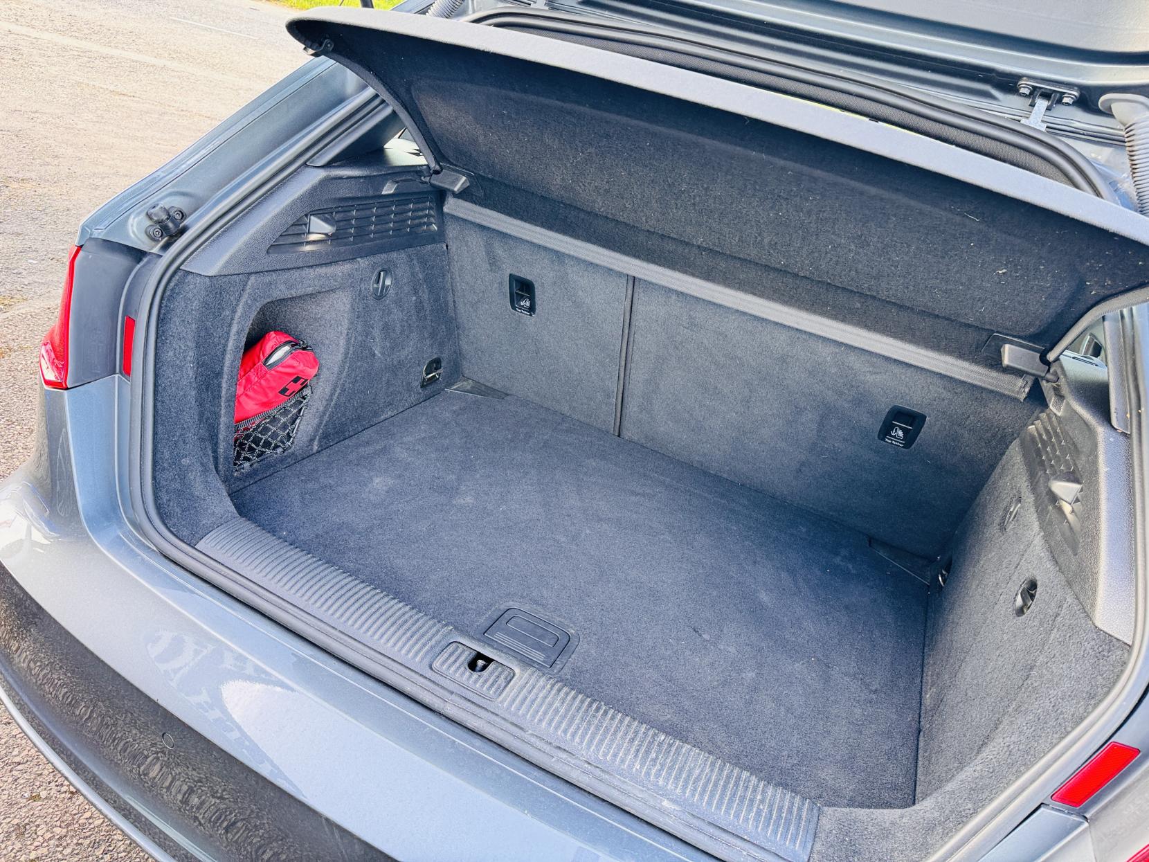 Audi A3 2.0 TDI S line Sportback 5dr Diesel Manual Euro 6 (s/s) (Nav) (150 ps)