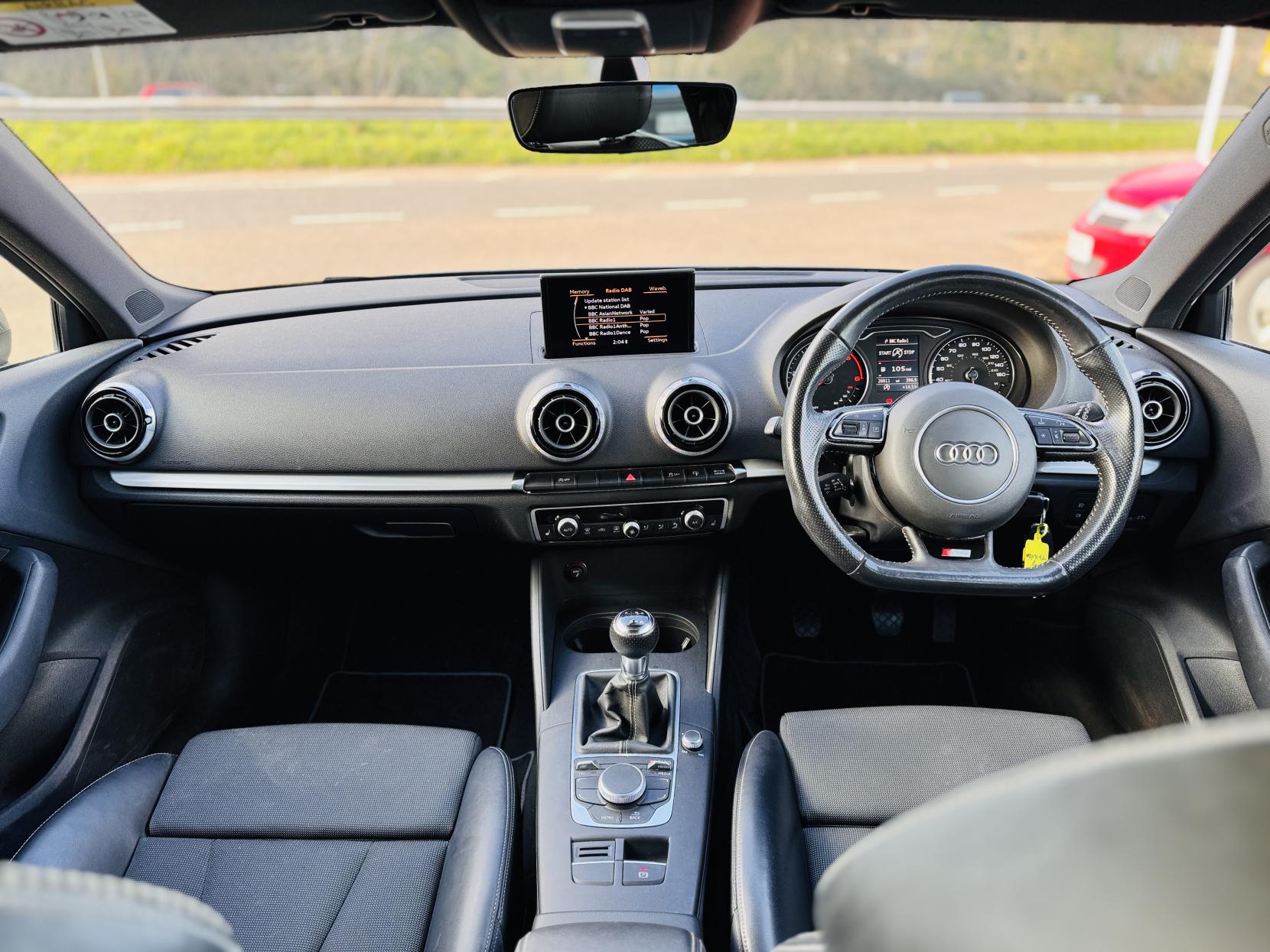 Audi A3 2.0 TDI S line Sportback 5dr Diesel Manual Euro 6 (s/s) (Nav) (150 ps)