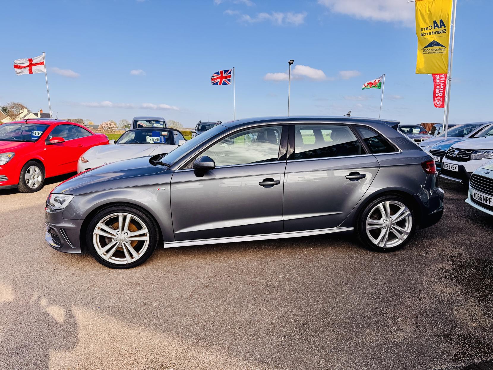 Audi A3 2.0 TDI S line Sportback 5dr Diesel Manual Euro 6 (s/s) (Nav) (150 ps)