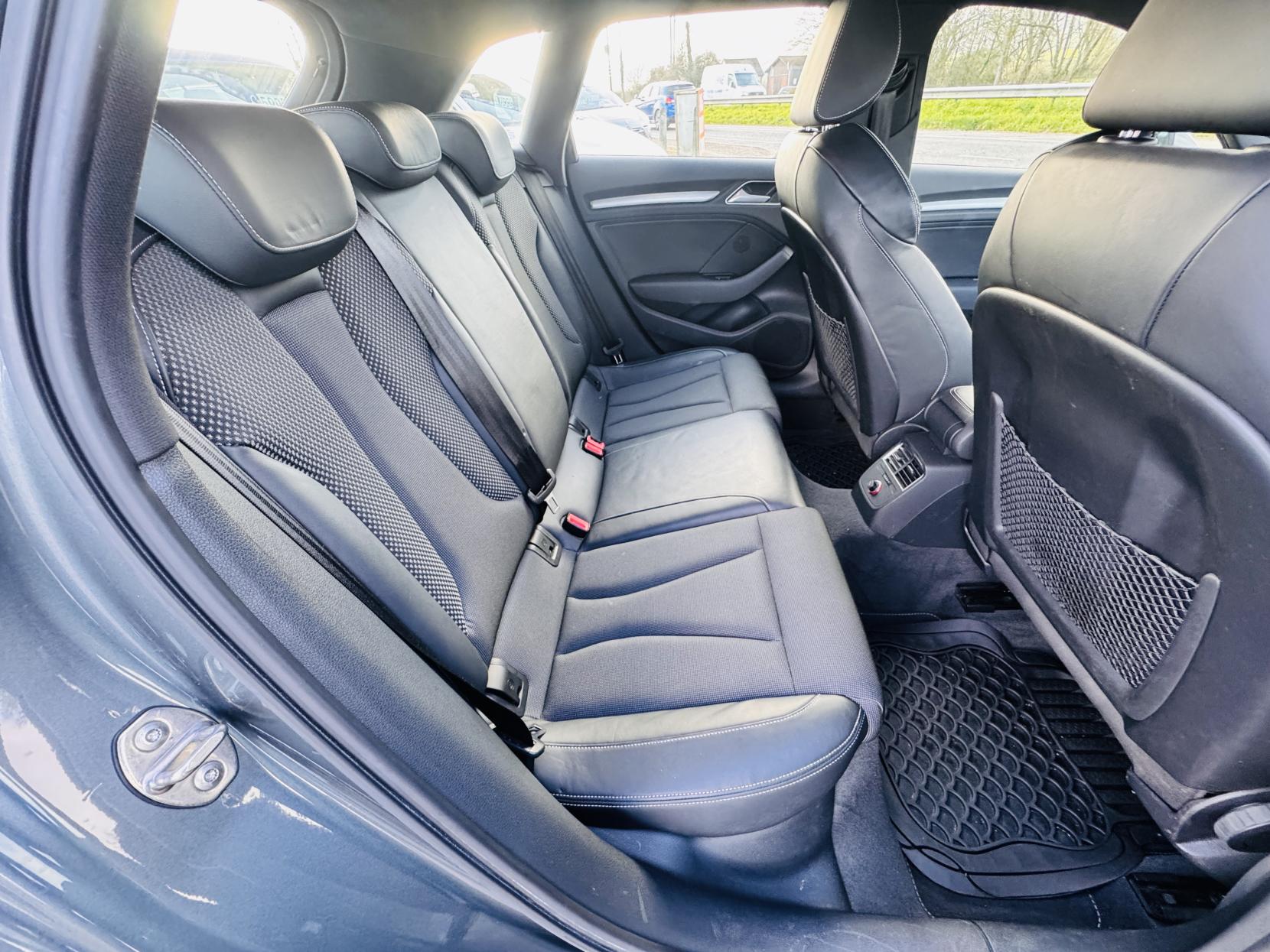 Audi A3 2.0 TDI S line Sportback 5dr Diesel Manual Euro 6 (s/s) (Nav) (150 ps)