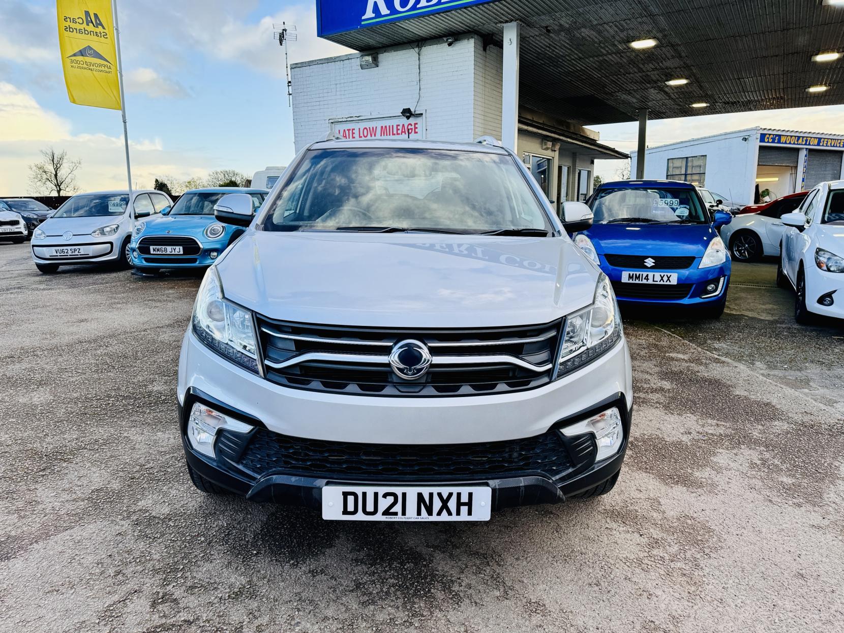 SsangYong Korando 2.2D LE SUV 5dr Diesel Manual Euro 6 (178 ps)