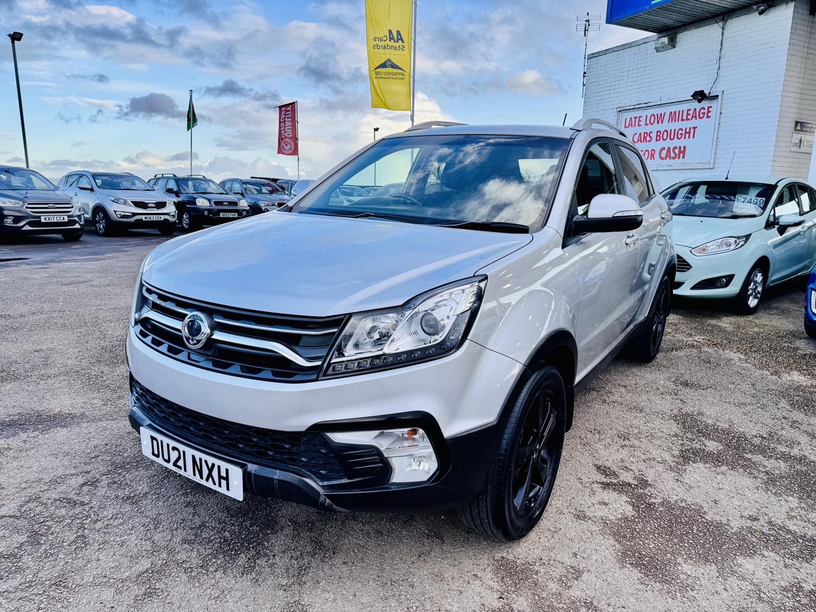 SsangYong Korando 2.2D LE SUV 5dr Diesel Manual Euro 6 (178 ps)