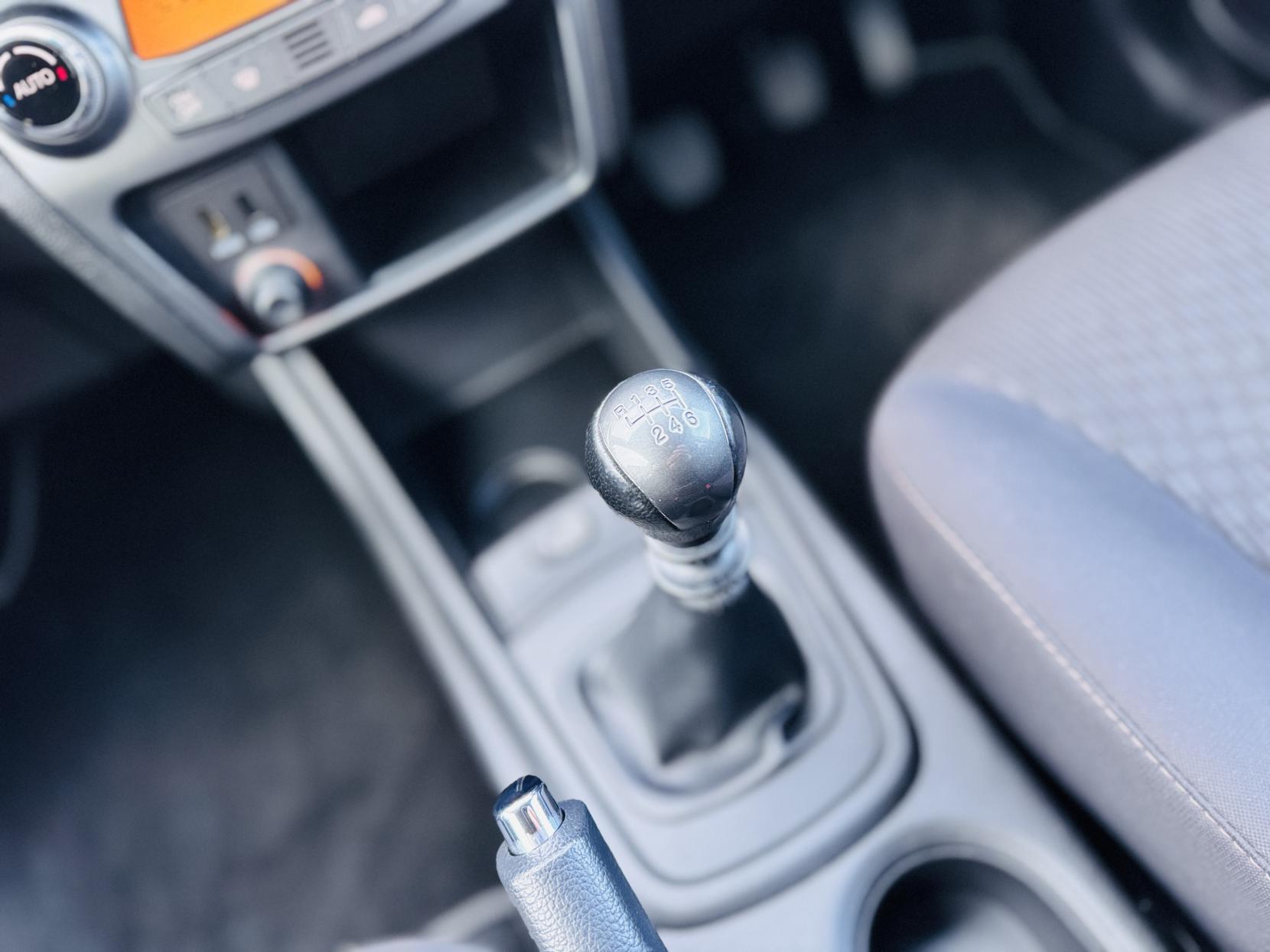 SsangYong Korando 2.2D LE SUV 5dr Diesel Manual Euro 6 (178 ps)